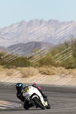 media/Nov-16-2025-Race Pace (Sun) [[8c5fa54630]]/Non Verified Riders (1st 20 Minutes)/2-Turn 10 (1010am)/